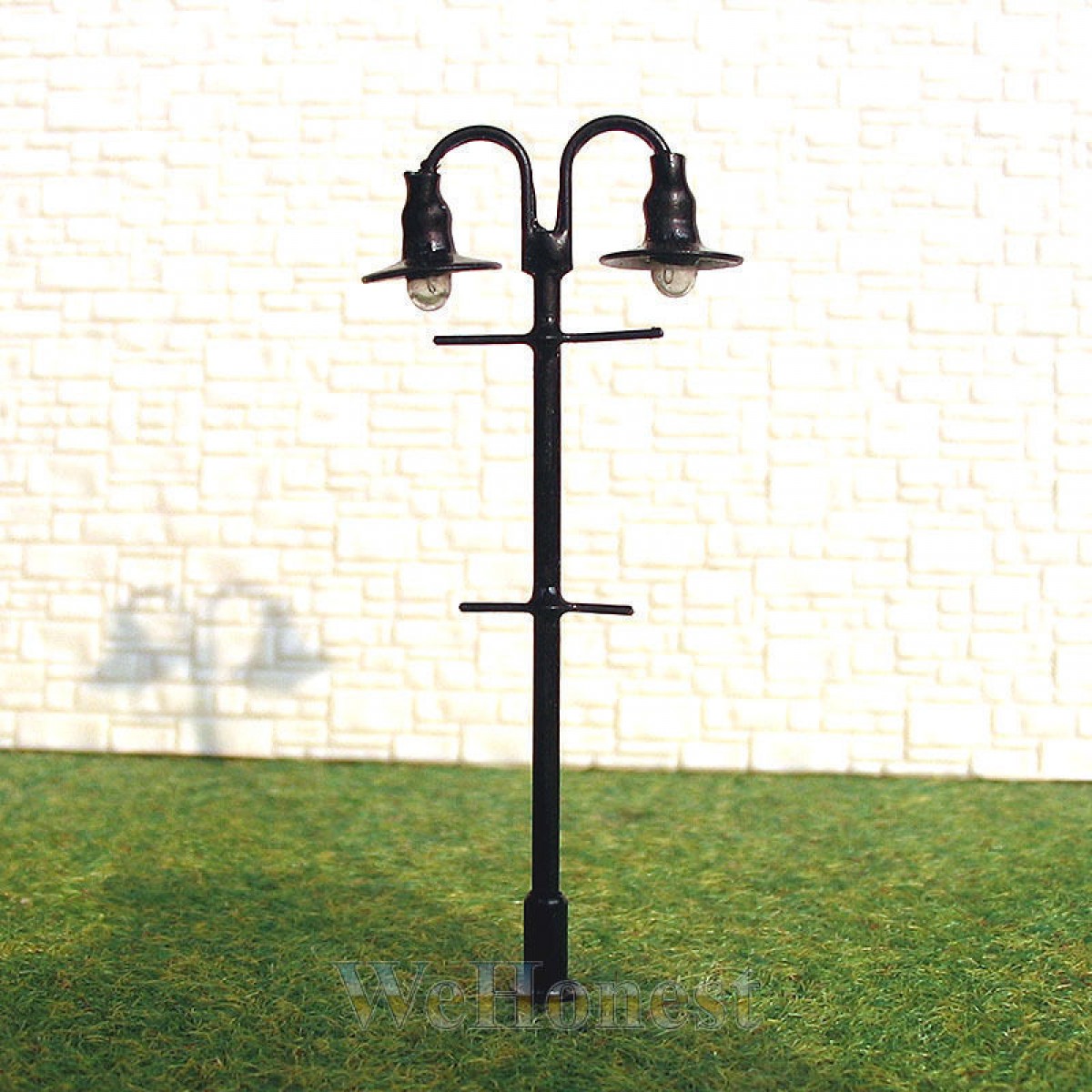 5 x  OO gauge Model Lampposts 12V Lamps 2 arms Metal Street Lights #310